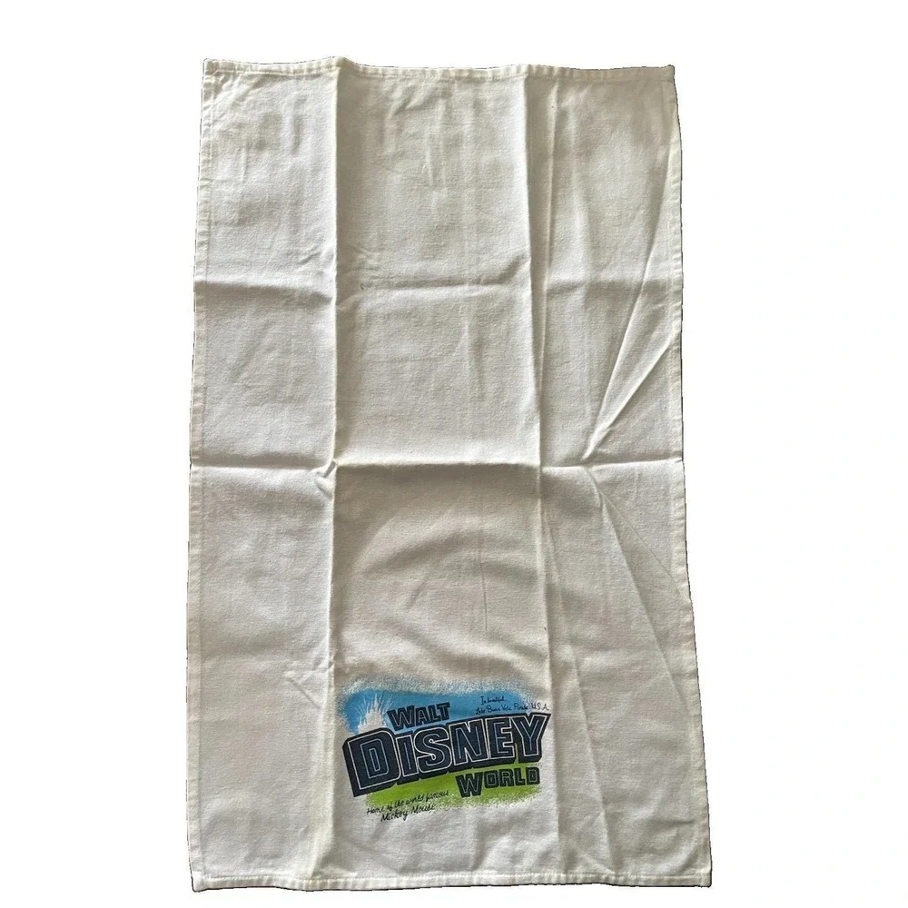 Disney World Souvenir Terry Cloth Towel Printed 1990s White WDW 26.5 X 17